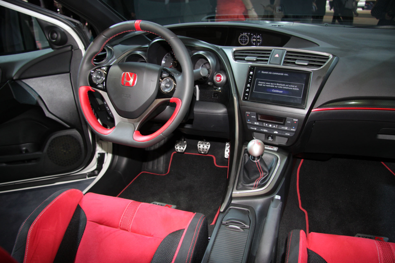 Illustration for article titled The New Civic Type R Is A Throwback To When Hondas Revved Us Up